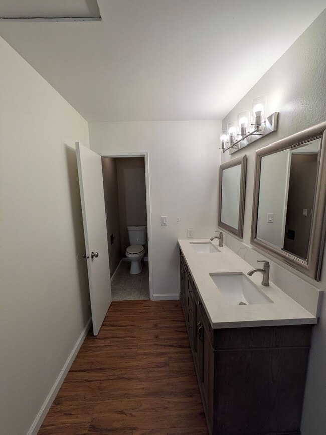 Building Photo - Beautiful Single-Story Home for Rent in La Verne