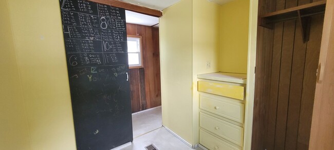 Building Photo - 2 Bedroom mobile home below Lancaster city