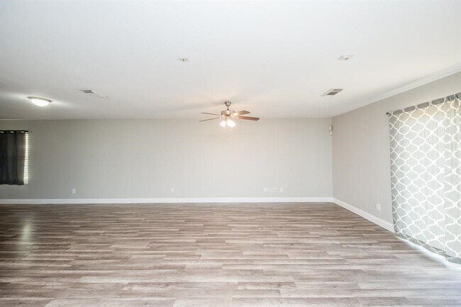 Building Photo - 7726 Galleon Field Ln