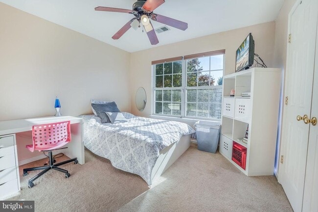 Building Photo - 15575 Catamaran Ct