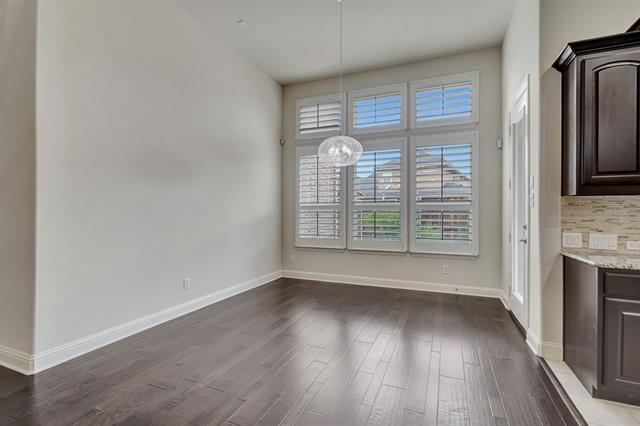 Building Photo - 765 Philmont Rd