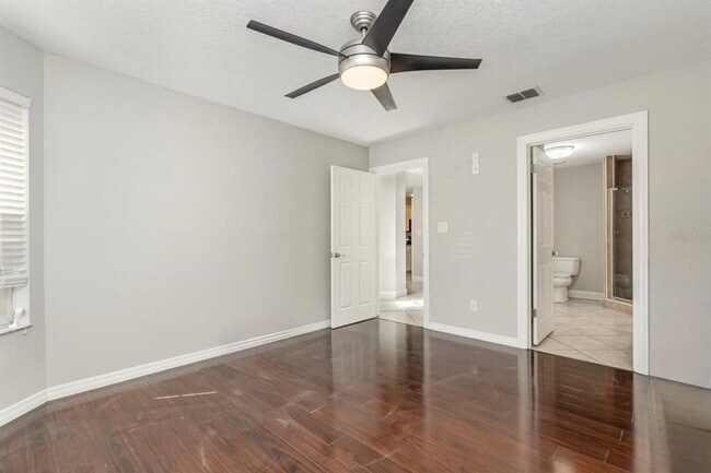 Building Photo - 1013 Inlet Way