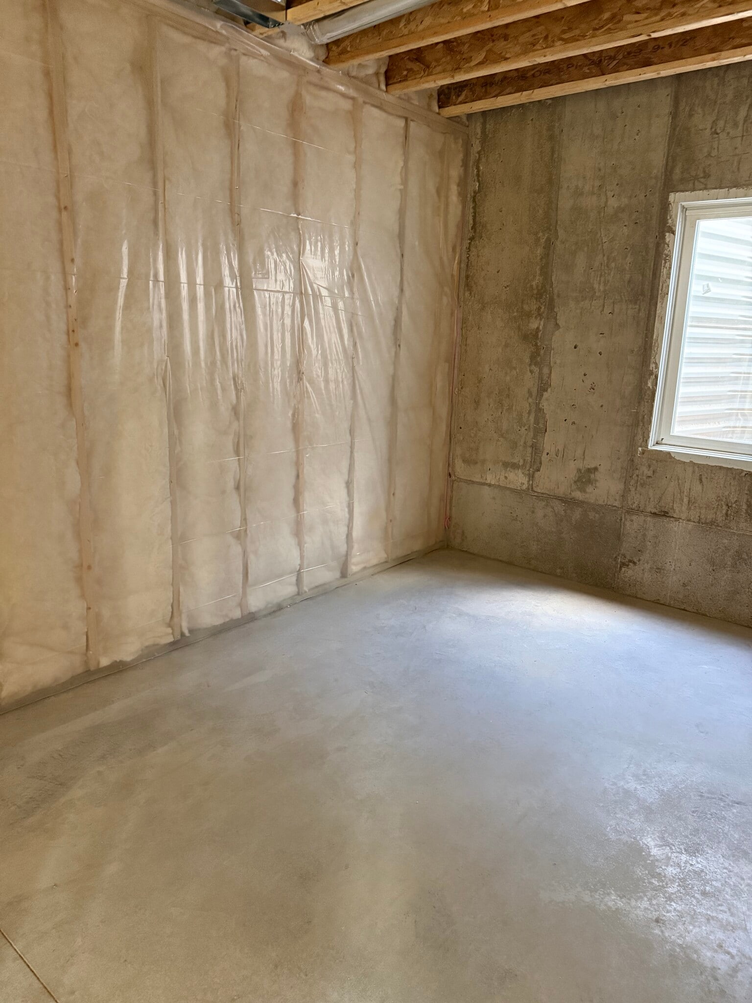 Building Photo - 5304 Silverton St