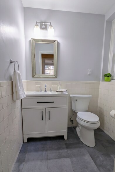 Powder Room - 3880 Rodman Street NW