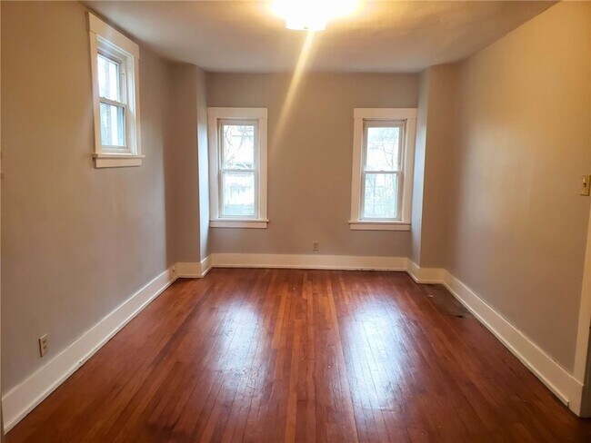 Building Photo - 3102 Bergman St