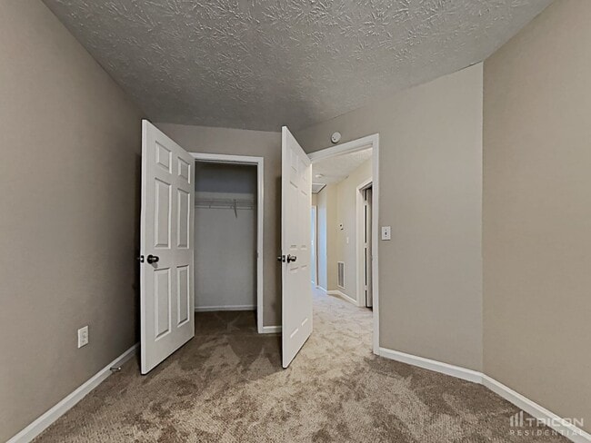 Building Photo - 563 Fielding Ct