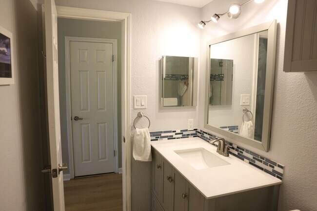 Building Photo - 7151 Gaston Ave