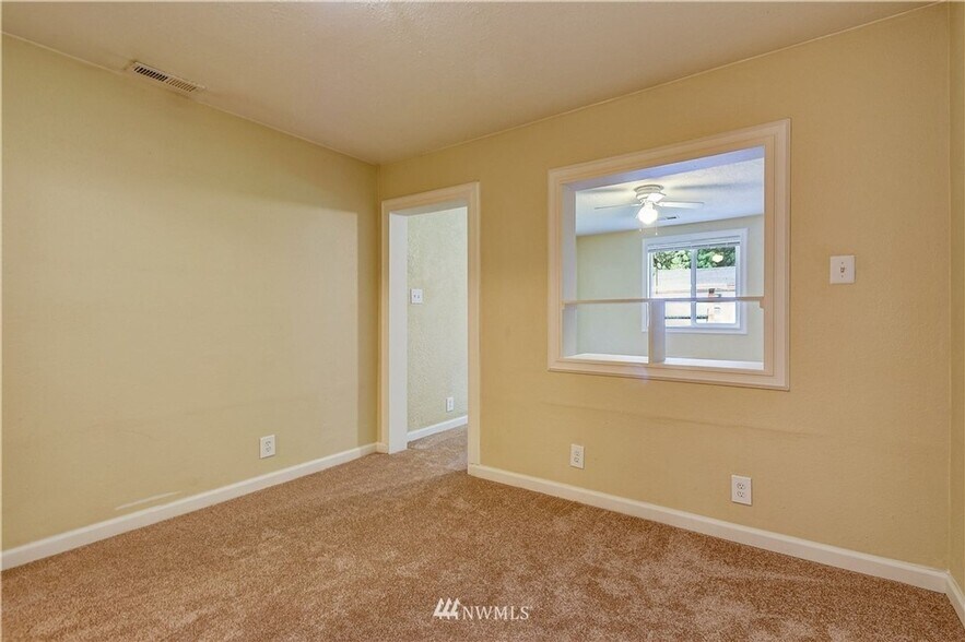 Building Photo - 19670 SE 259th St