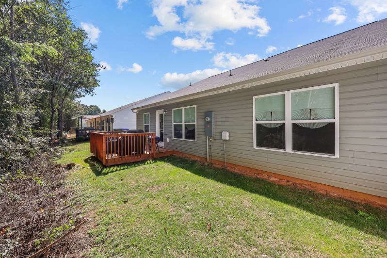 Building Photo - 1405 Amberlight Cir