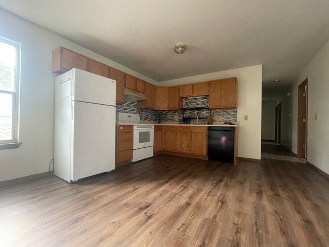 Building Photo - 1025 Colorado St