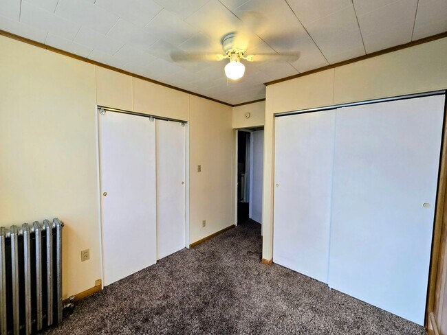 Building Photo - 1016 Spring Garden St