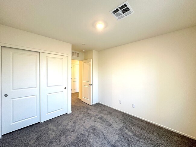 Building Photo - 9350 Soothing Sea St