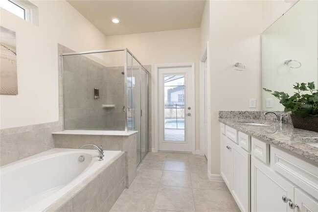 Building Photo - 7208 Oakmoss Loop