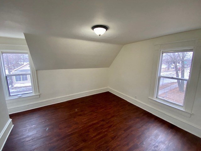 Building Photo - 713 Jackson St