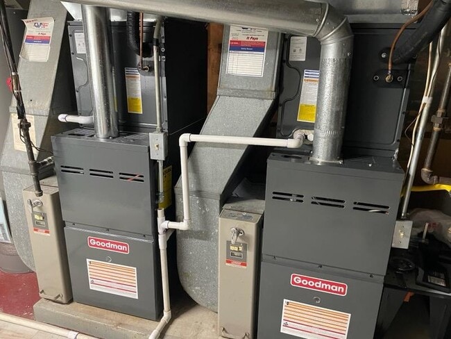 Building Photo - 1 James Pl