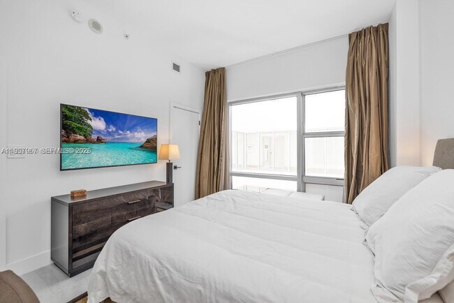 Building Photo - 6799 Collins Ave