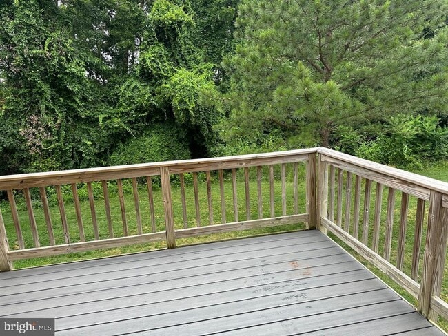 Building Photo - 7216 Mockingbird Cir