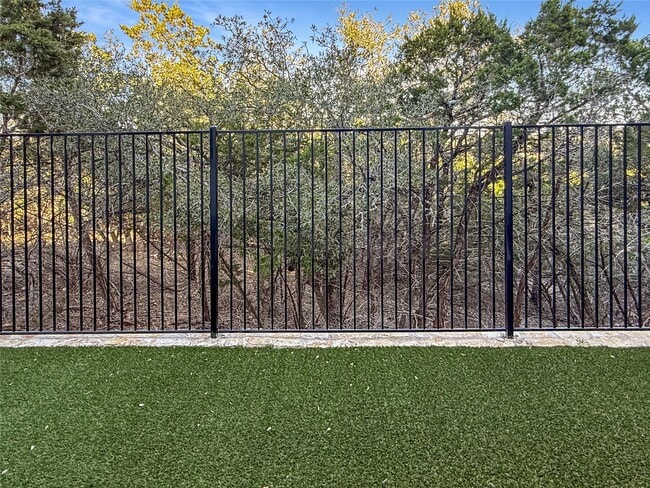 Building Photo - 5603 Mobeetie Lp