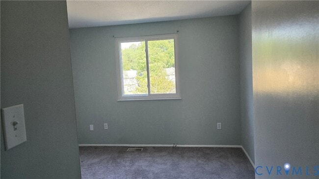Building Photo - 726 Sturgis Dr