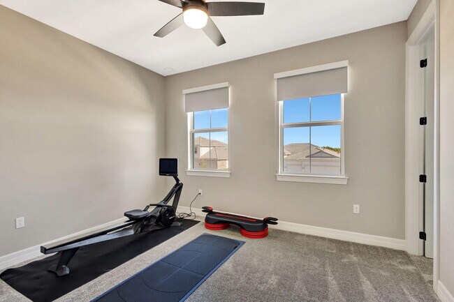 Building Photo - 10901 Stellar Cir