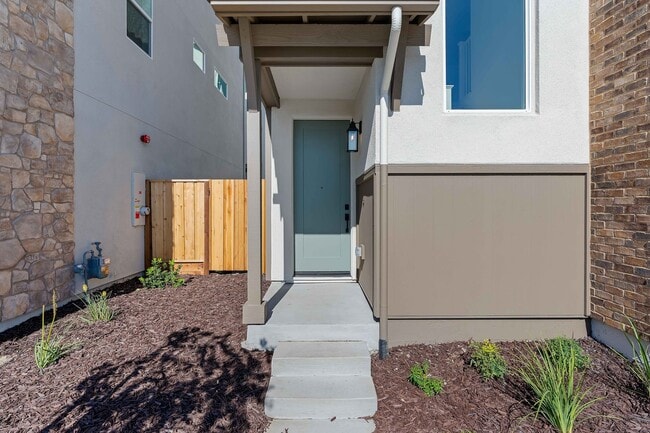 Building Photo - Modern 3-Story New Construction Home in No...