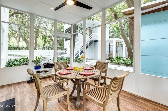 Building Photo - 2979 S County Hwy 395