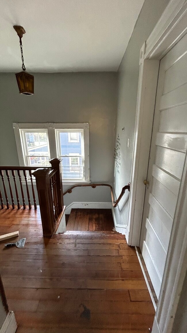 Building Photo - 20 Myrtle Ave