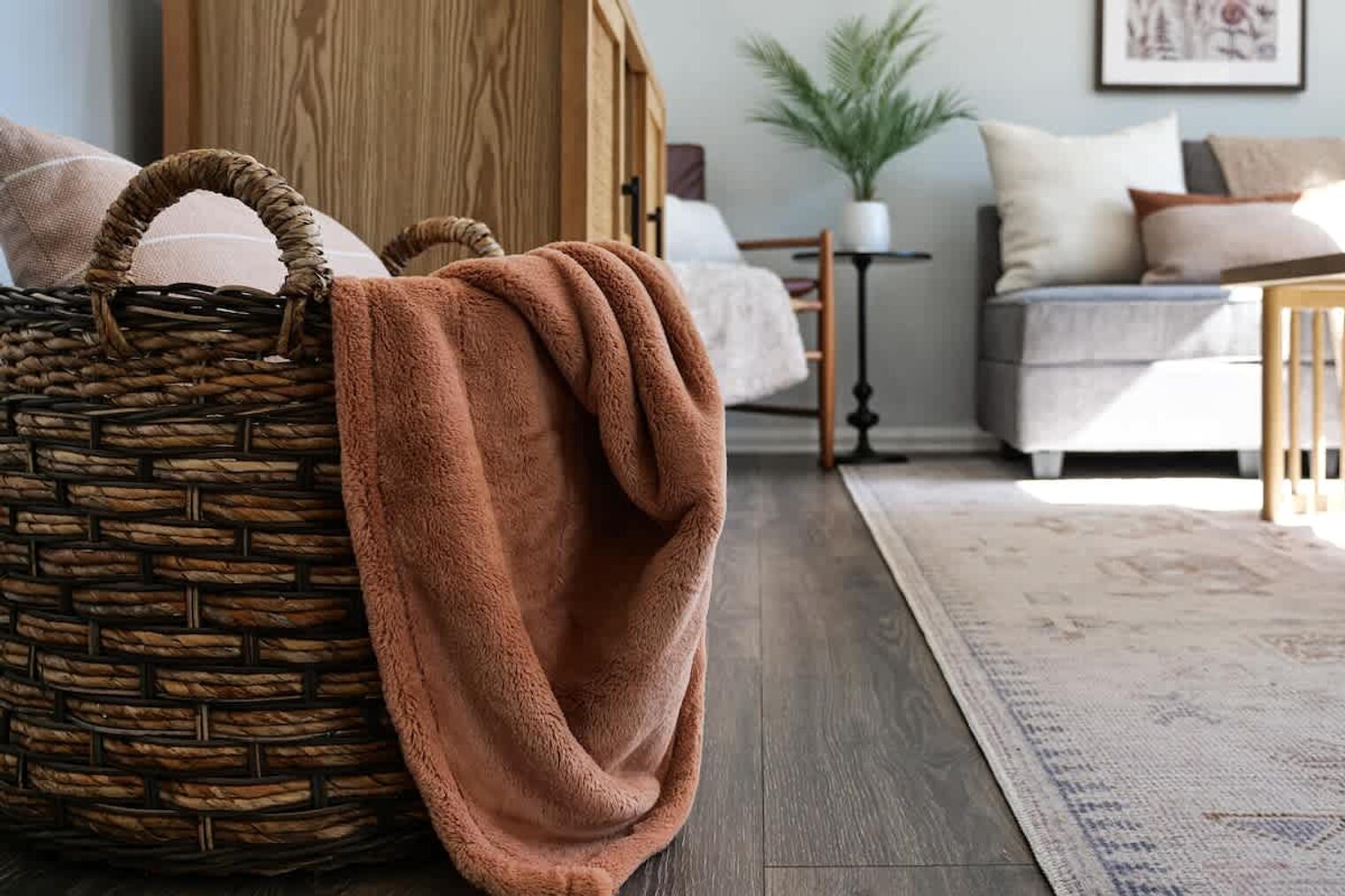 Building Photo - 7906 Lanyard Dr