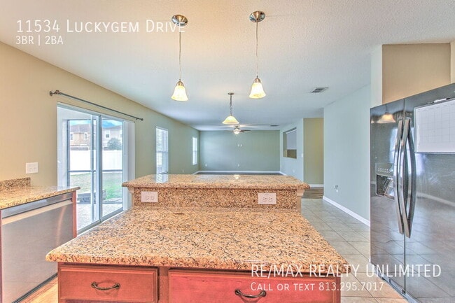 Building Photo - 11534 Luckygem Dr