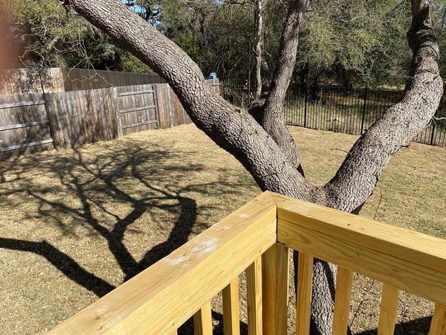 Building Photo - 370 Bright Star Ln