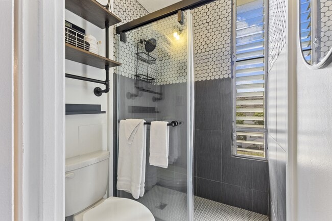 Building Photo - 249 Long Island St