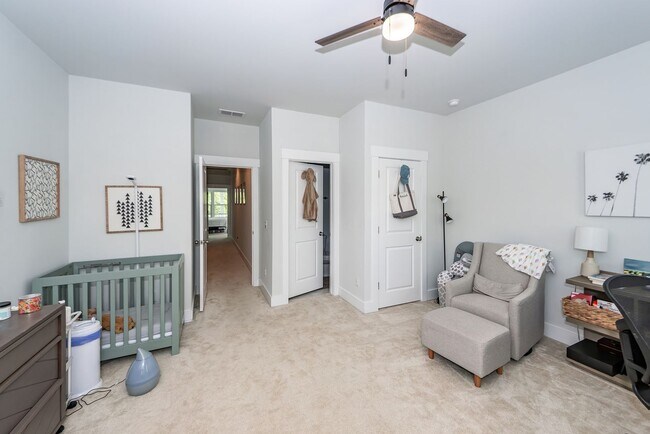 Building Photo - 3 Bedroom 3 Bath Single Family Home in Sab...