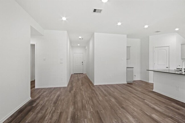 Building Photo - 14207 Yellow Jacket Ct
