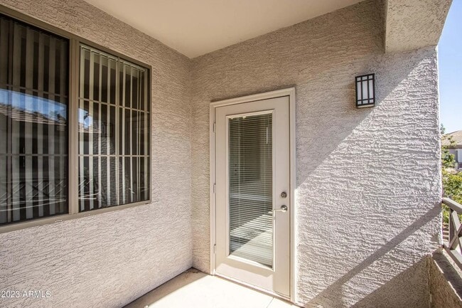 Building Photo - 1941 S Pierpont Dr