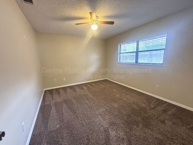 Building Photo - 1009 Terry Dr