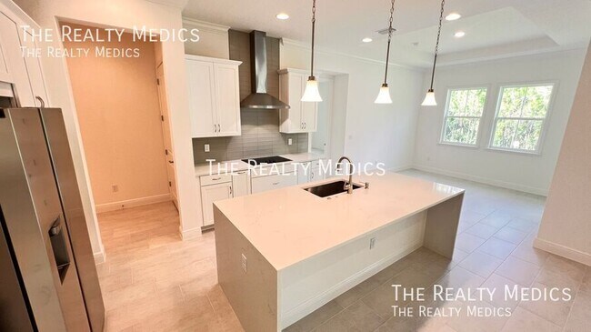 Building Photo - 1440 Nandina Cir