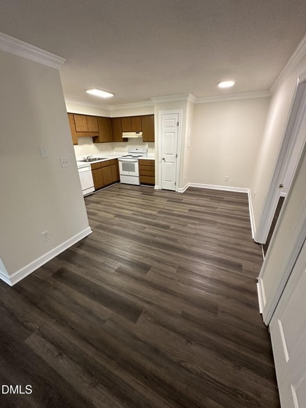 Building Photo - 3502 Ivy Commons Dr