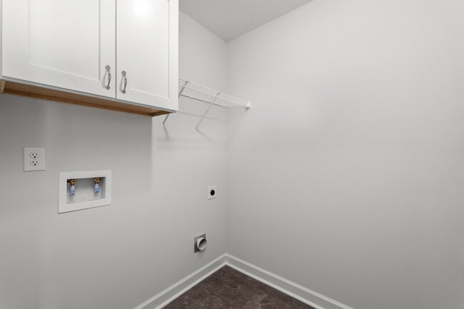 Building Photo - 8165 Bannock Cir