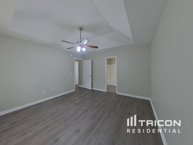 Building Photo - 5 Cambridge Oaks Ct