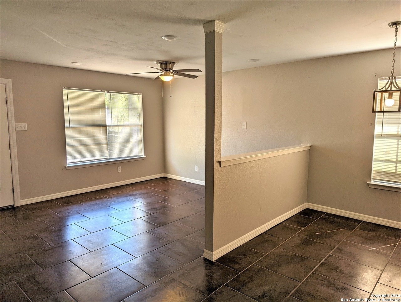 living and dining room - 206 Rivertree