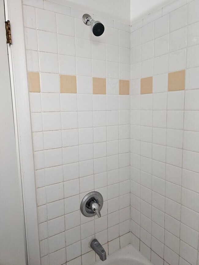 Building Photo - 7725 S 1530 W