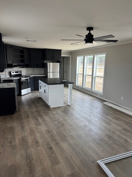 Building Photo - 274 Patriot Ln