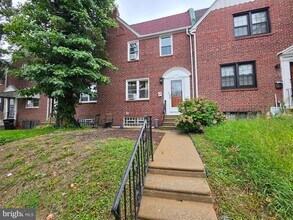 Building Photo - 408 Slocum St