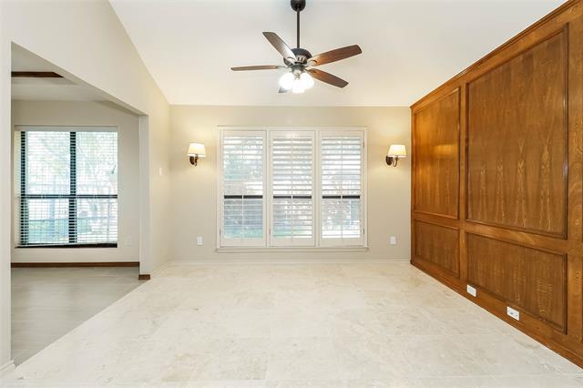 Building Photo - 428 Cozby Ave