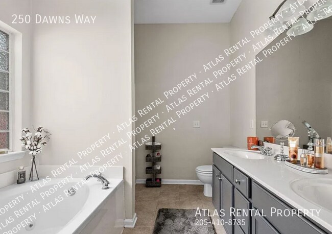 Building Photo - 250 Dawns Way