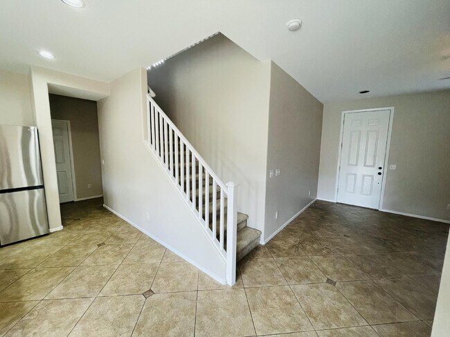 Building Photo - 45811 W Amsterdam Rd