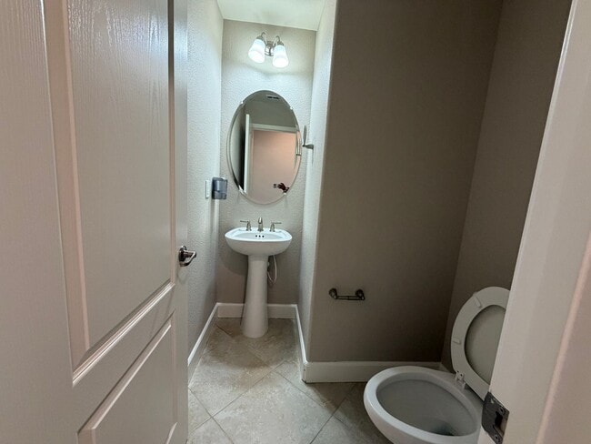 Building Photo - 1450 Samantha Crest Trail