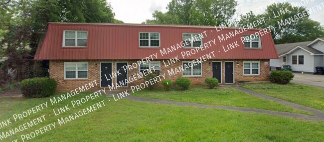 Primary Photo - 1640 Keeble St