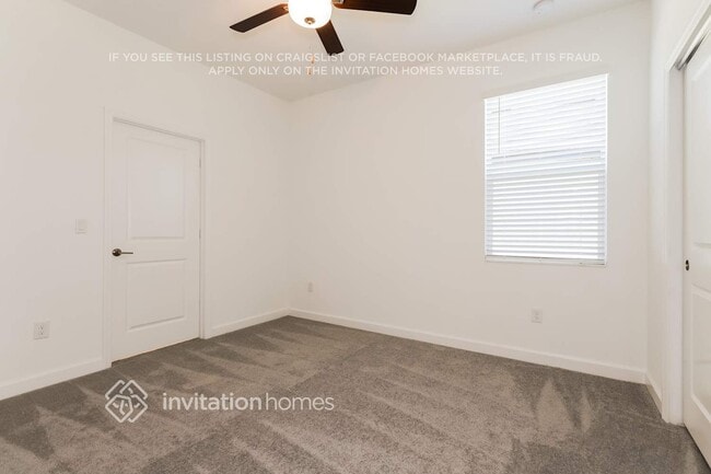 Building Photo - 14346 17th Ct E
