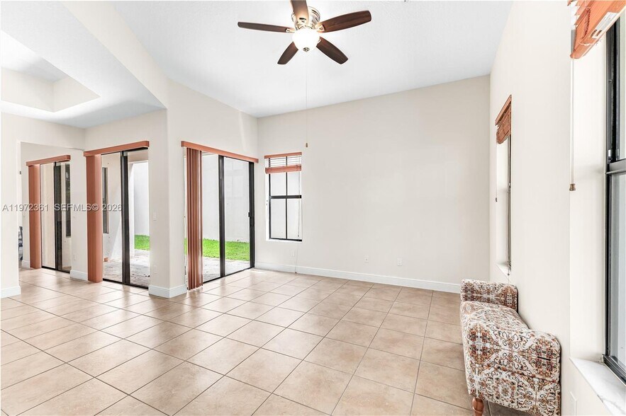 Building Photo - 3700 NW 84th Way